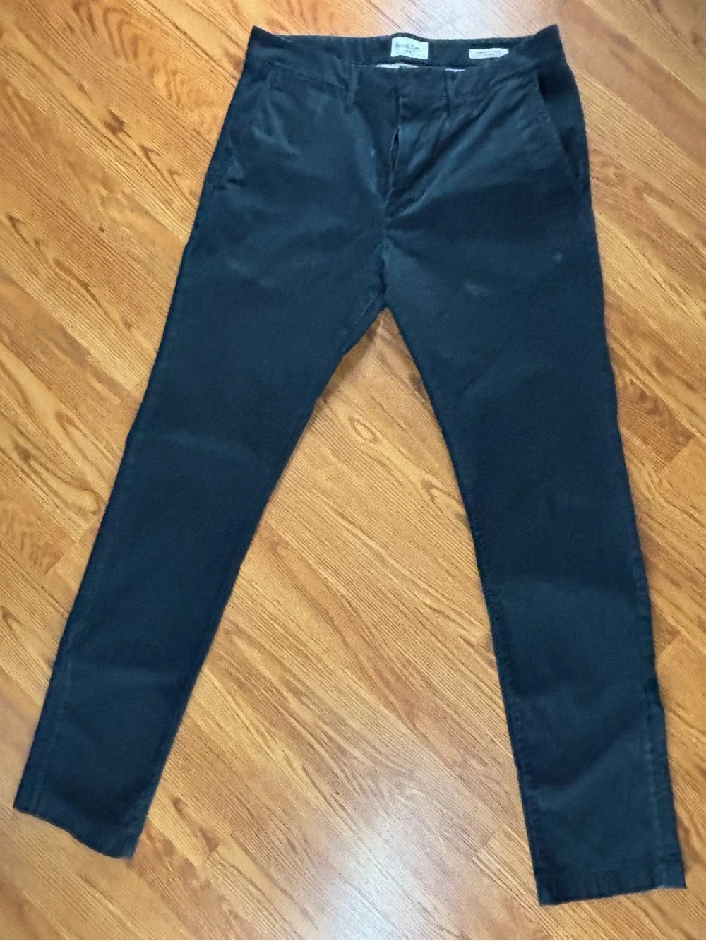 Goodfellow & Co Men’s Black Chinos